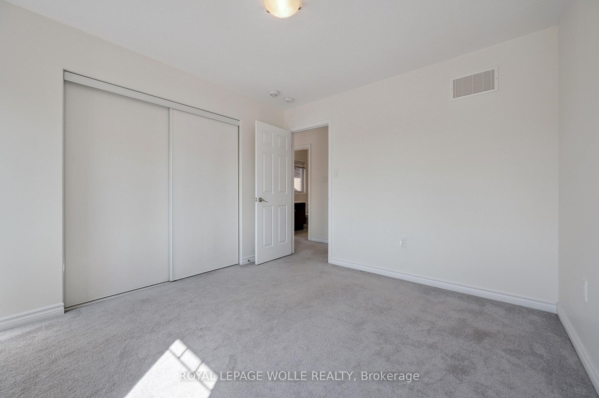 Photo 14 of 267 Grovehill Crescent, Kitchener, Trussler — HOMEH