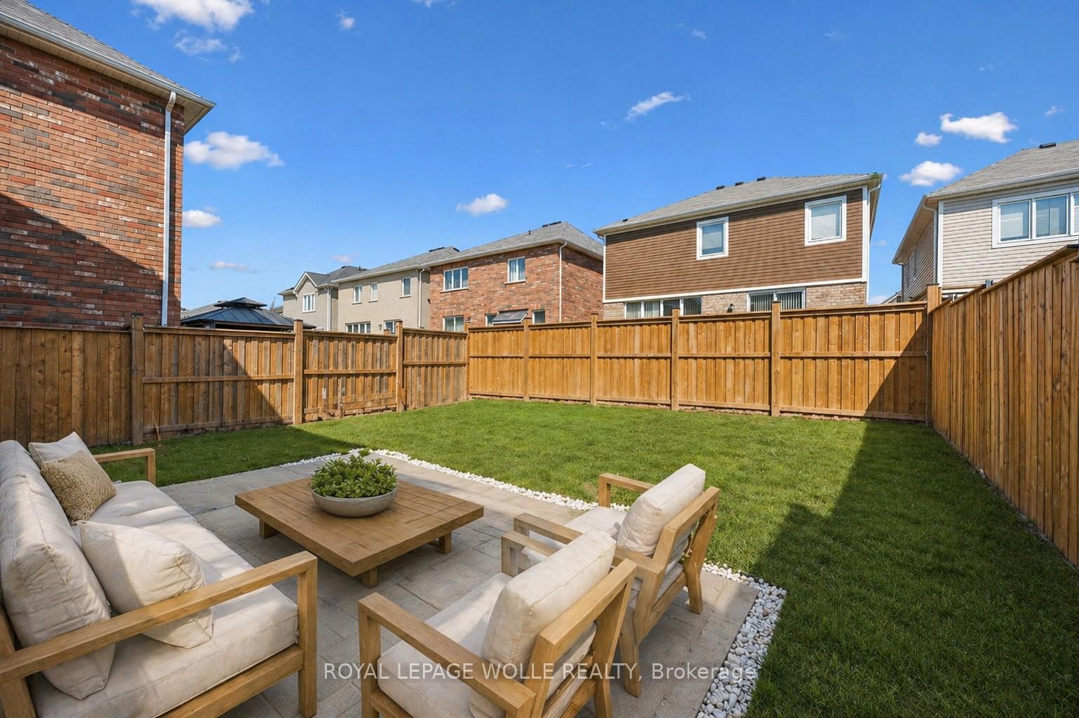 Photo 28 of 267 Grovehill Crescent, Kitchener, Trussler — HOMEH