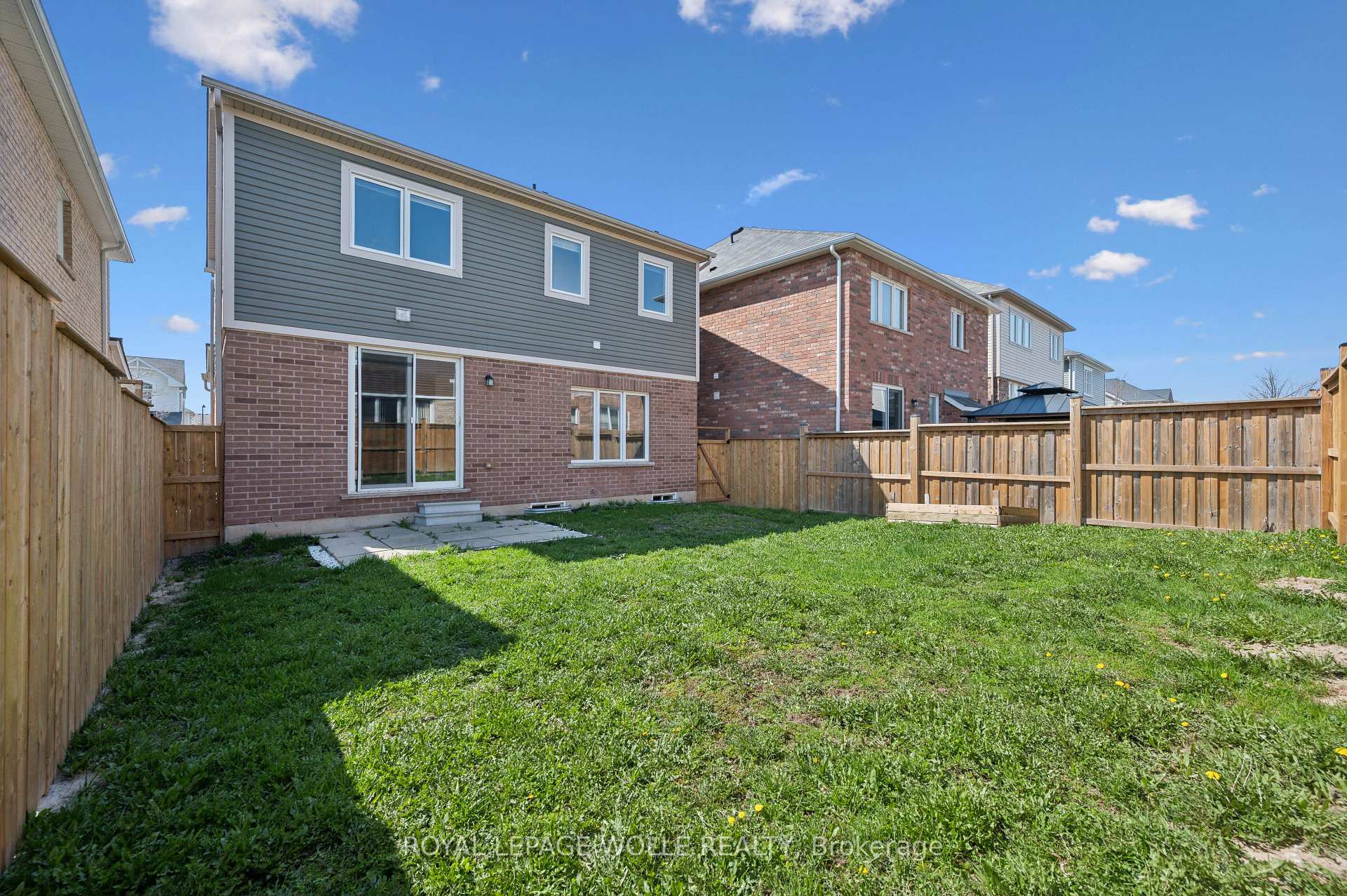Photo 31 of 267 Grovehill Crescent, Kitchener, Trussler — HOMEH