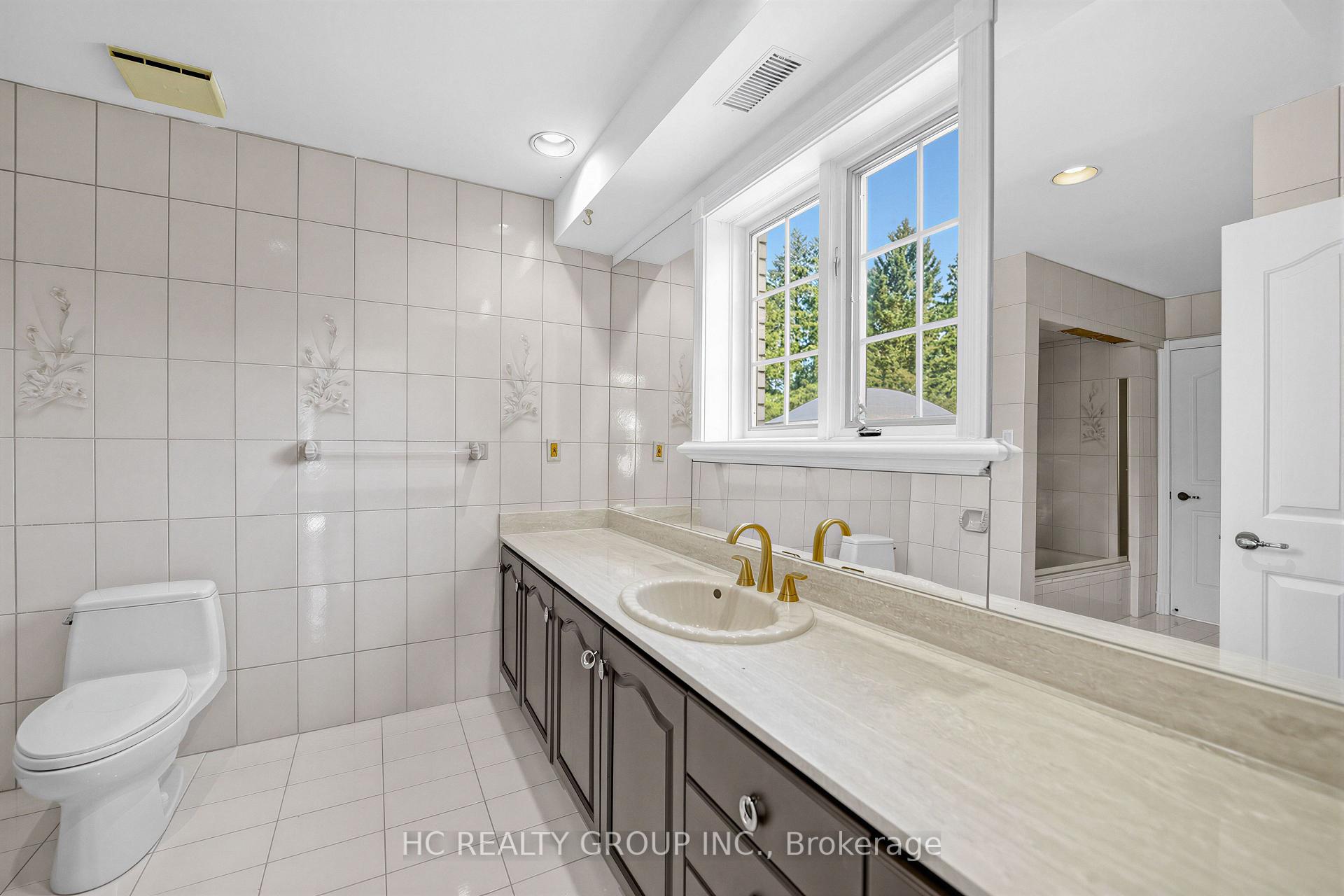 Photo 23 of 52 Nobleton Lakes Drive, King, Nobleton — HOMEH