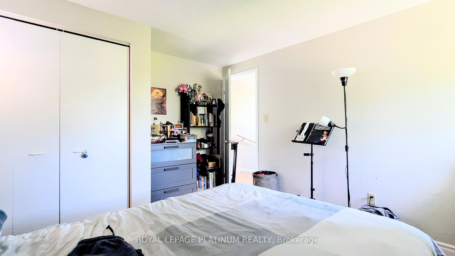 Photo 8 of Unit B, 630 Pinerow Crescent, Waterloo, Westvale — HOMEH