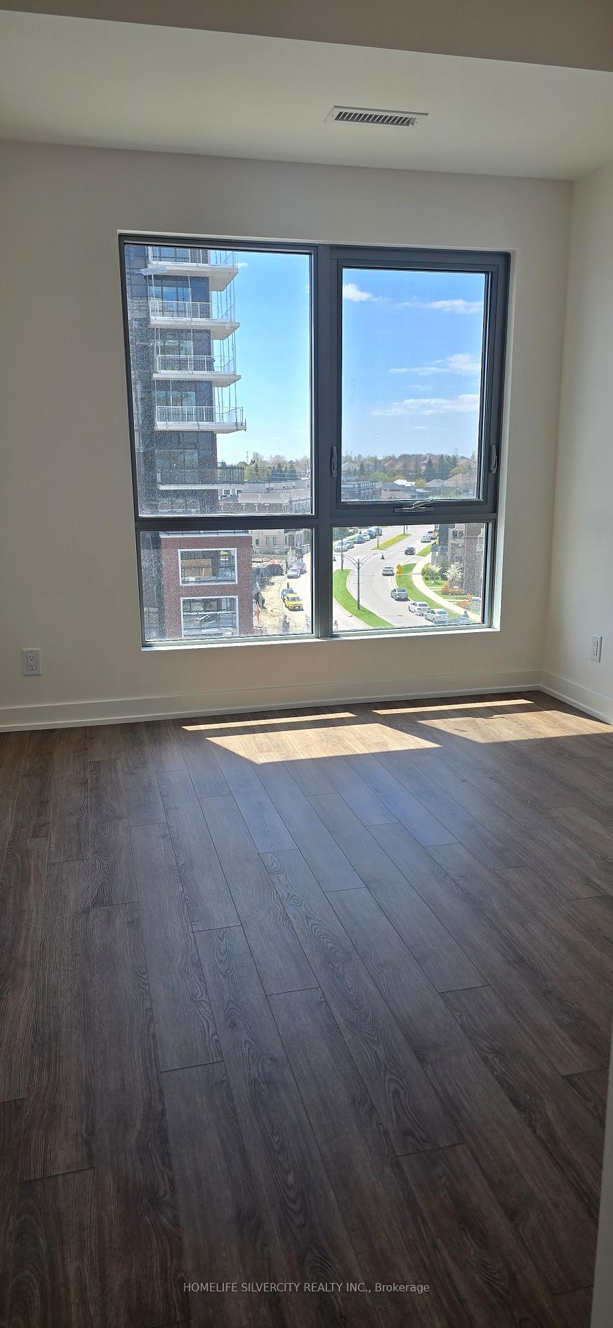 Photo 13 of Unit 610, 55 Clarington Boulevard, Clarington, Rural Clarington — HOMEH