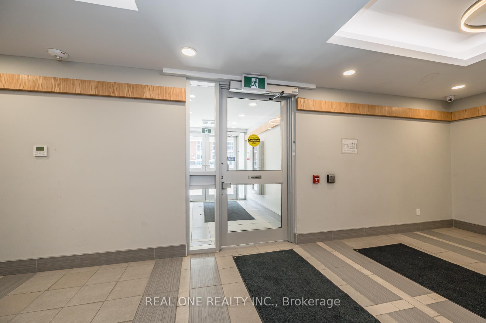 Photo 5 of Unit 287, 258B Sunview Street, Waterloo, Beechwood/University — HOMEH