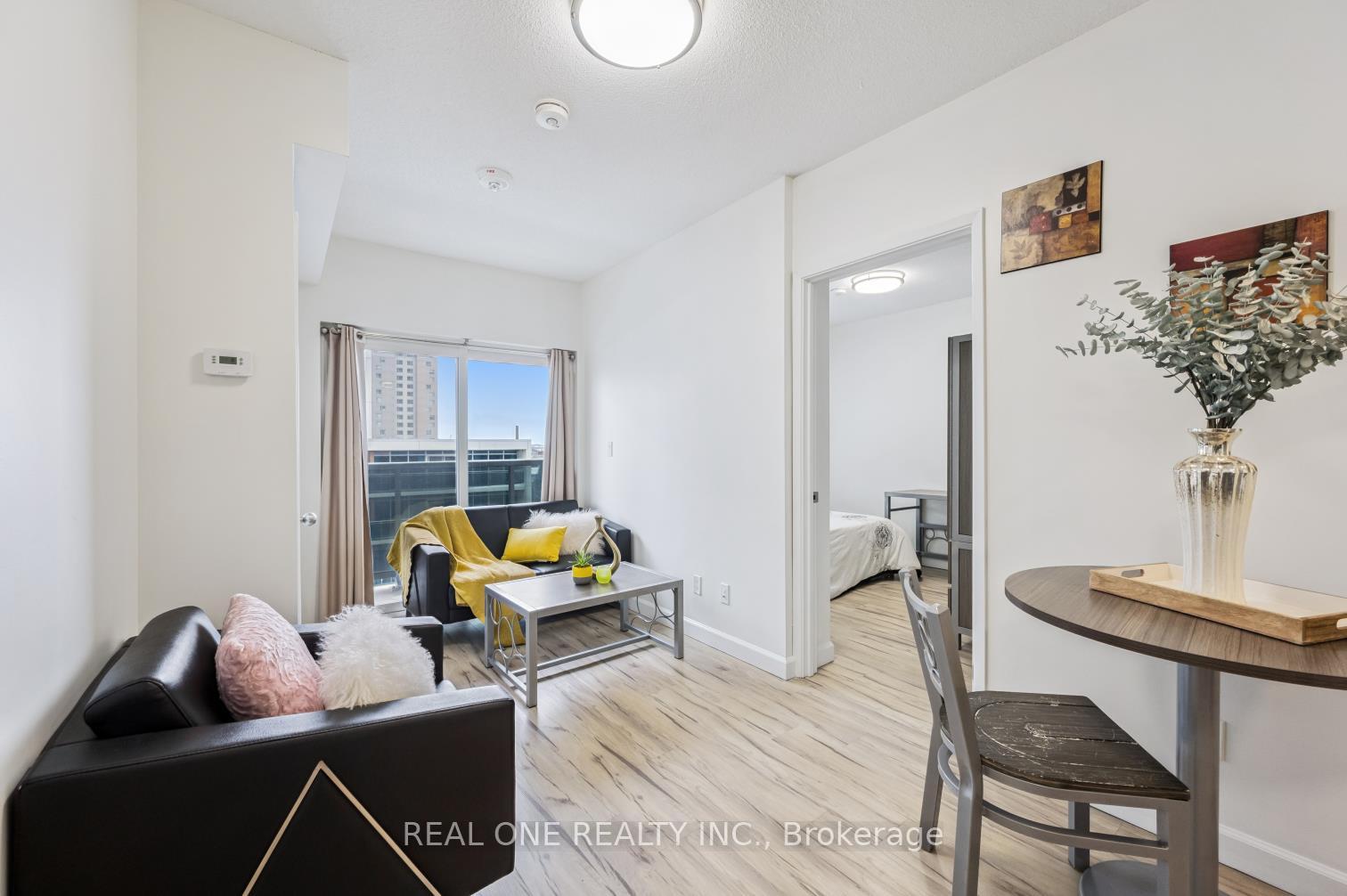 Photo 14 of Unit 287, 258B Sunview Street, Waterloo, Beechwood/University — HOMEH