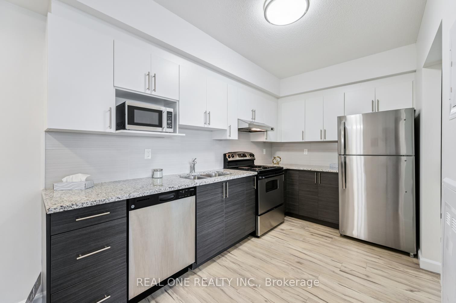 Photo 18 of Unit 287, 258B Sunview Street, Waterloo, Beechwood/University — HOMEH