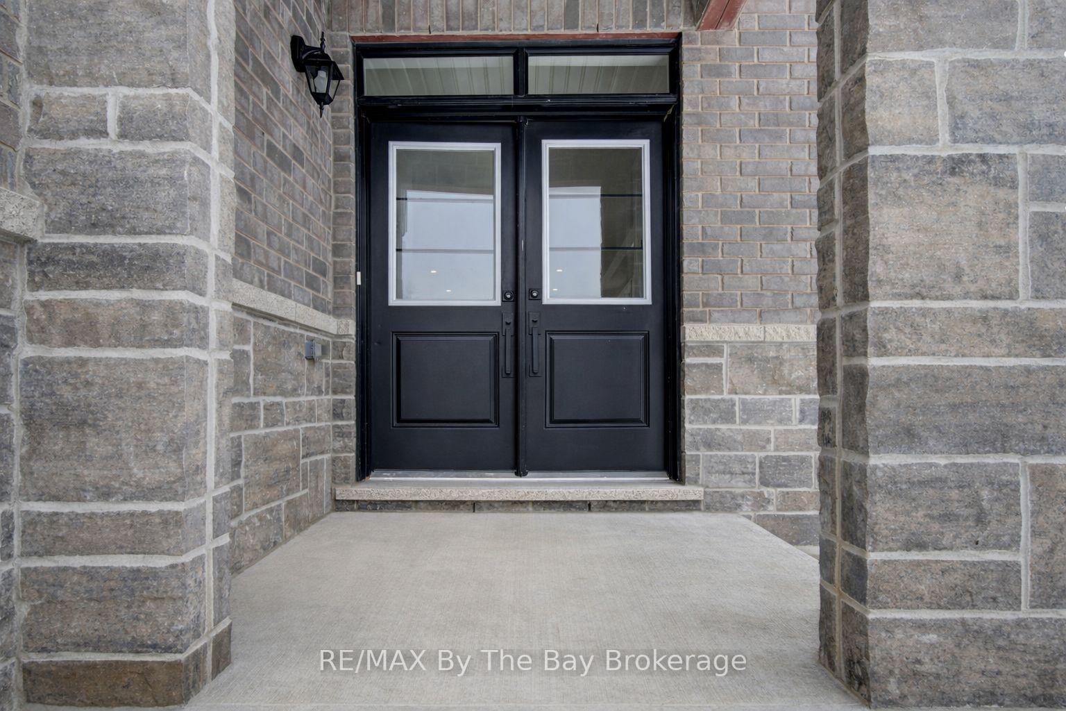 Photo 5 of 64 Amber Drive, Wasaga Beach — HOMEH