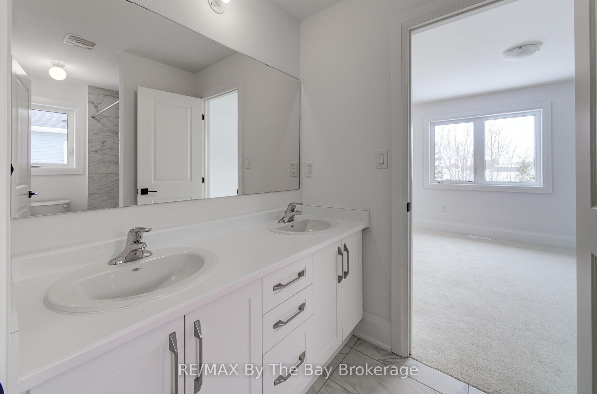 Photo 24 of 64 Amber Drive, Wasaga Beach — HOMEH