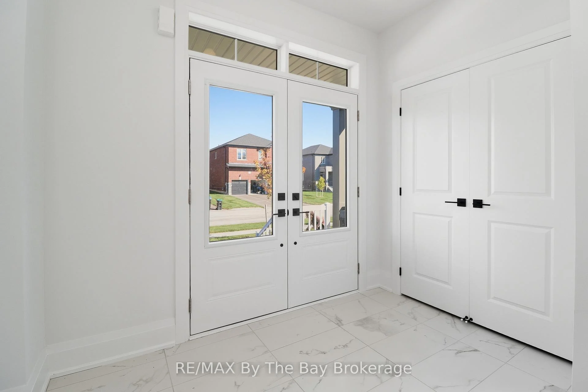 Photo 38 of 64 Amber Drive, Wasaga Beach — HOMEH