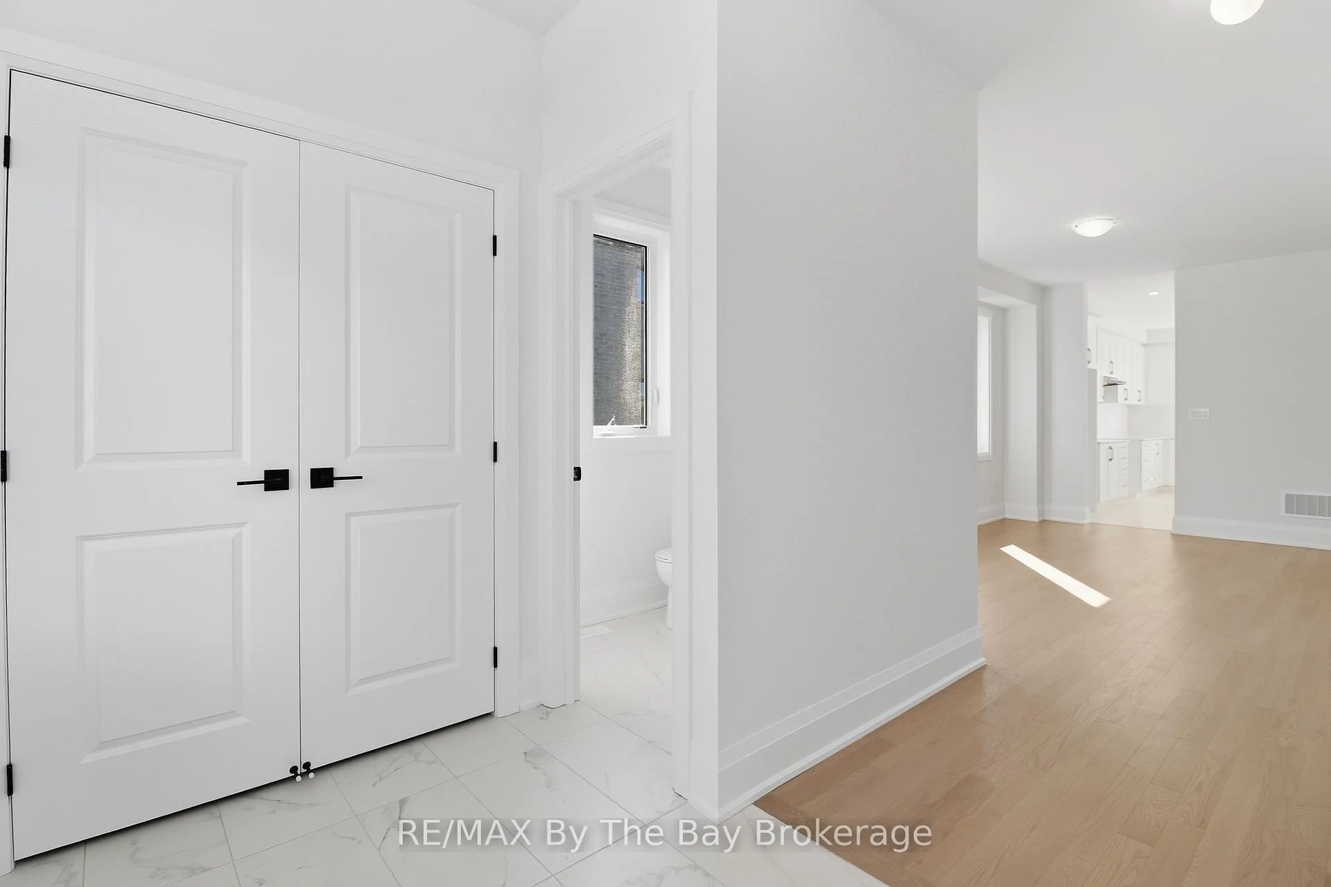 Photo 39 of 64 Amber Drive, Wasaga Beach — HOMEH