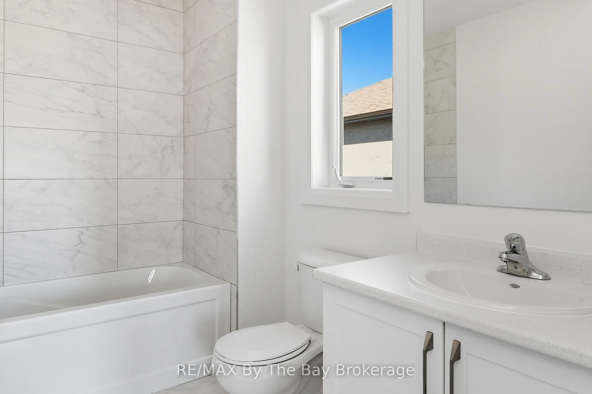 Photo 75 of 64 Amber Drive, Wasaga Beach — HOMEH