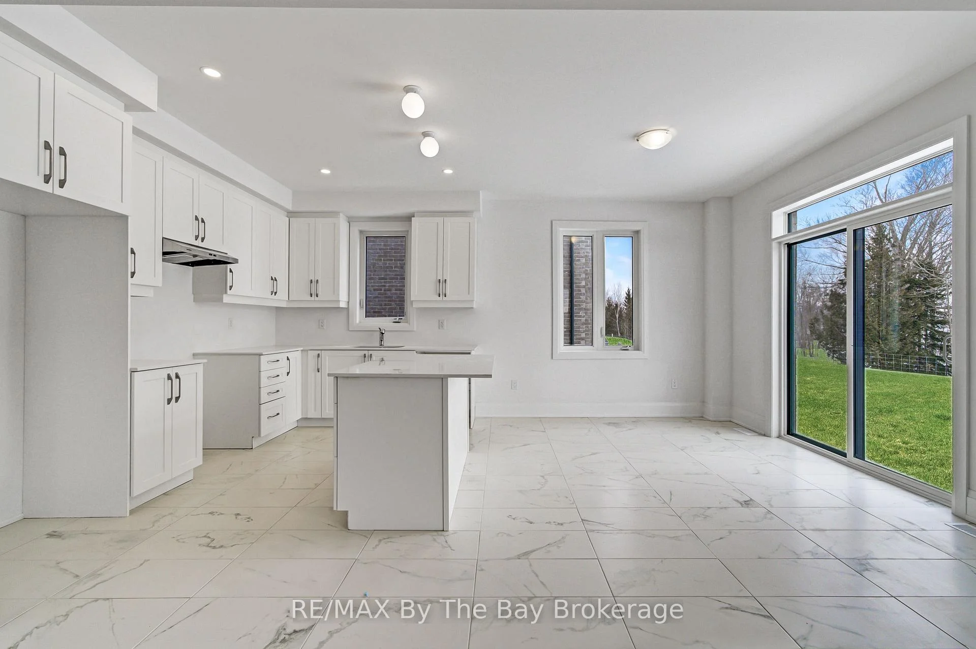 Photo 78 of 64 Amber Drive, Wasaga Beach — HOMEH