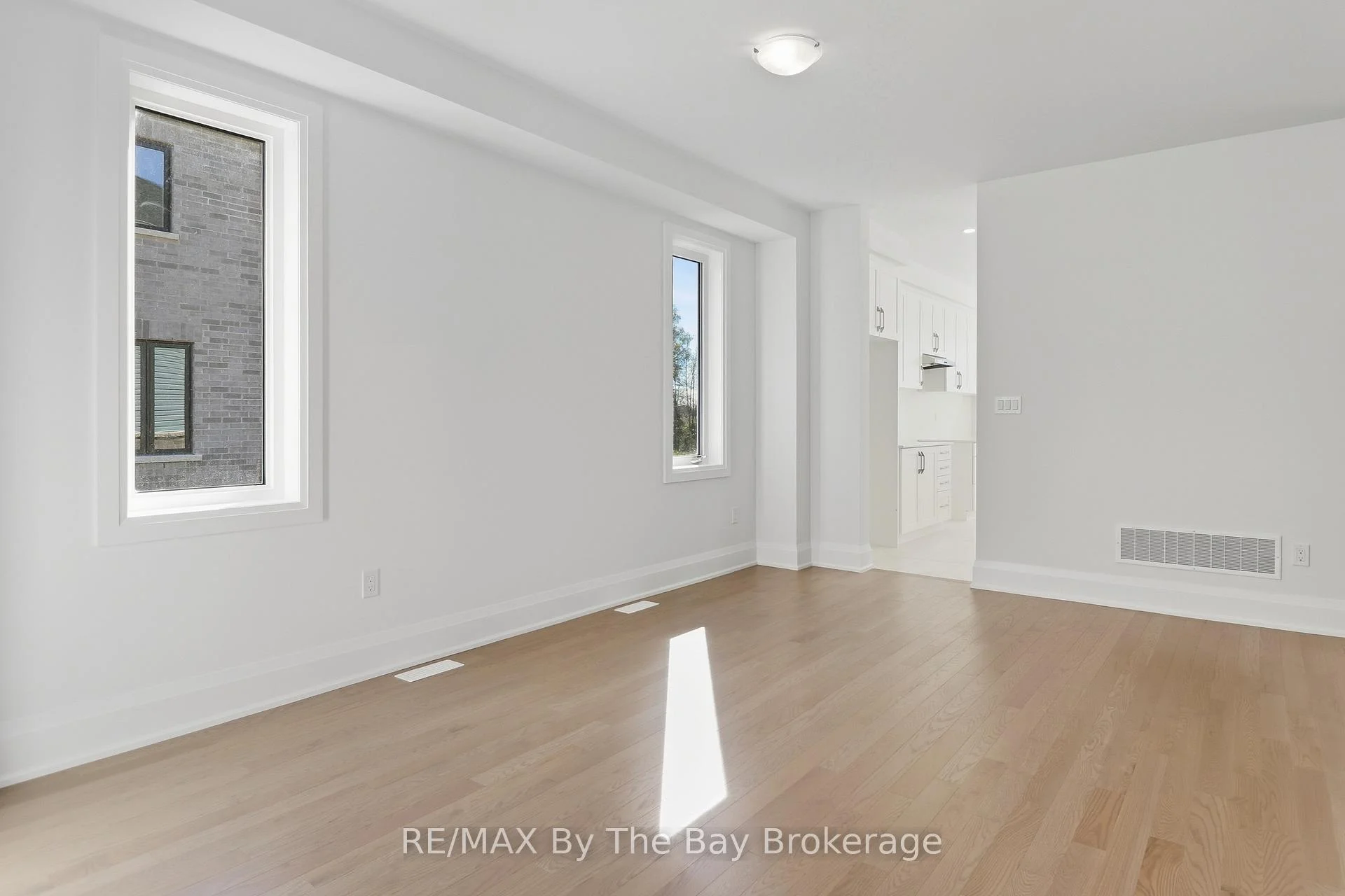 Photo 82 of 64 Amber Drive, Wasaga Beach — HOMEH