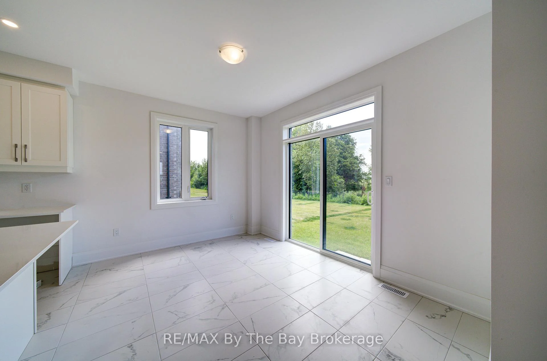Photo 84 of 64 Amber Drive, Wasaga Beach — HOMEH