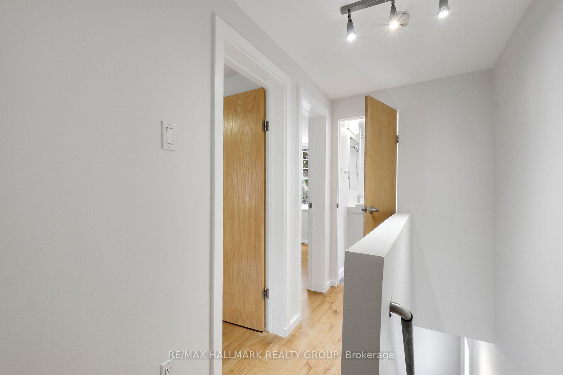 Photo 14 of 1 Taylor Lane, Ottawa, New Edinburgh — HOMEH