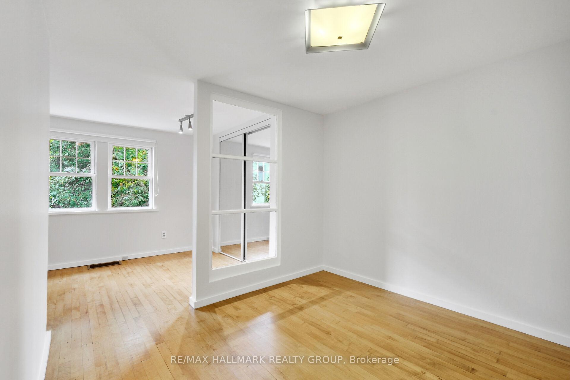 Photo 15 of 1 Taylor Lane, Ottawa, New Edinburgh — HOMEH