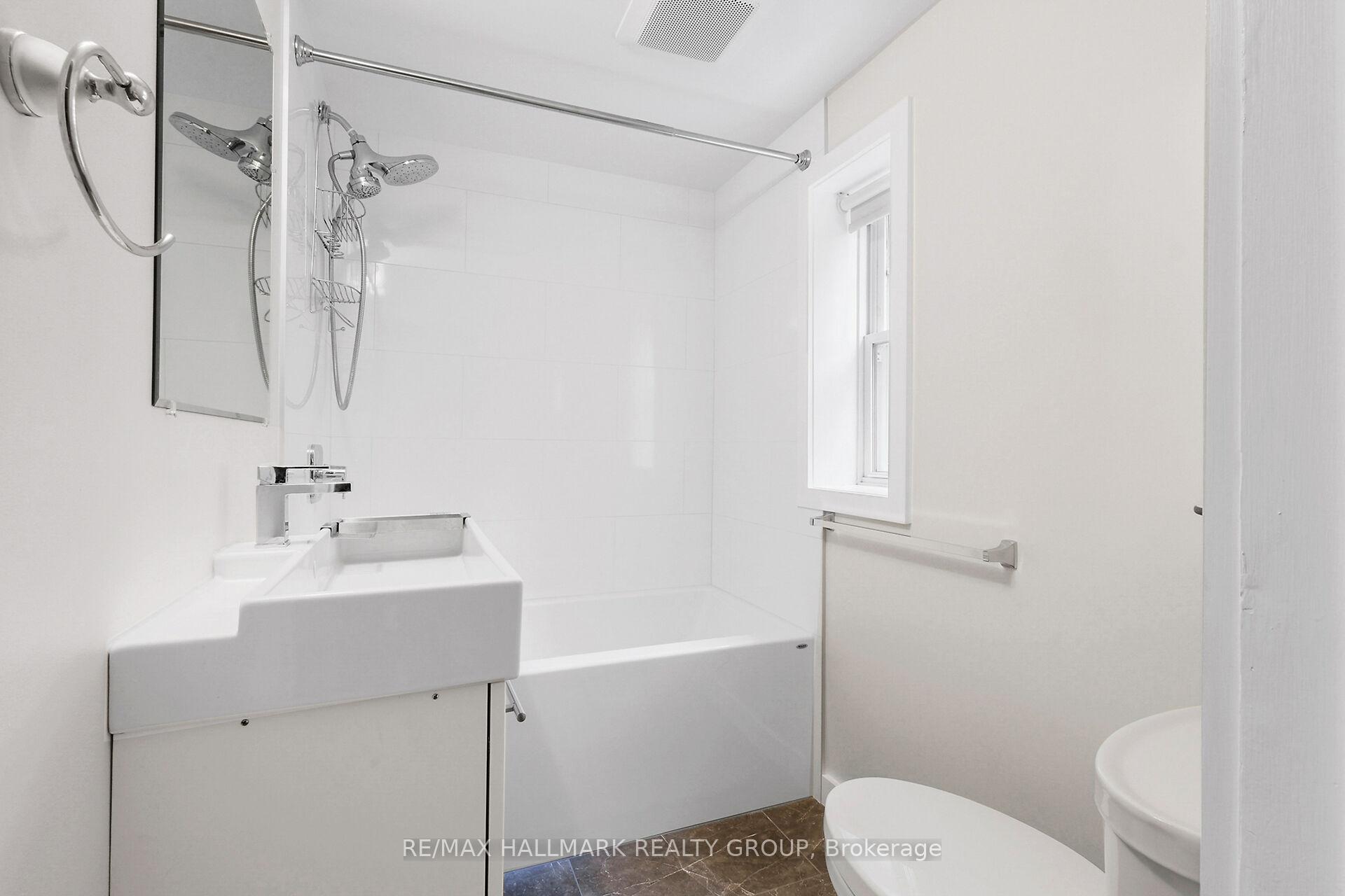 Photo 21 of 1 Taylor Lane, Ottawa, New Edinburgh — HOMEH