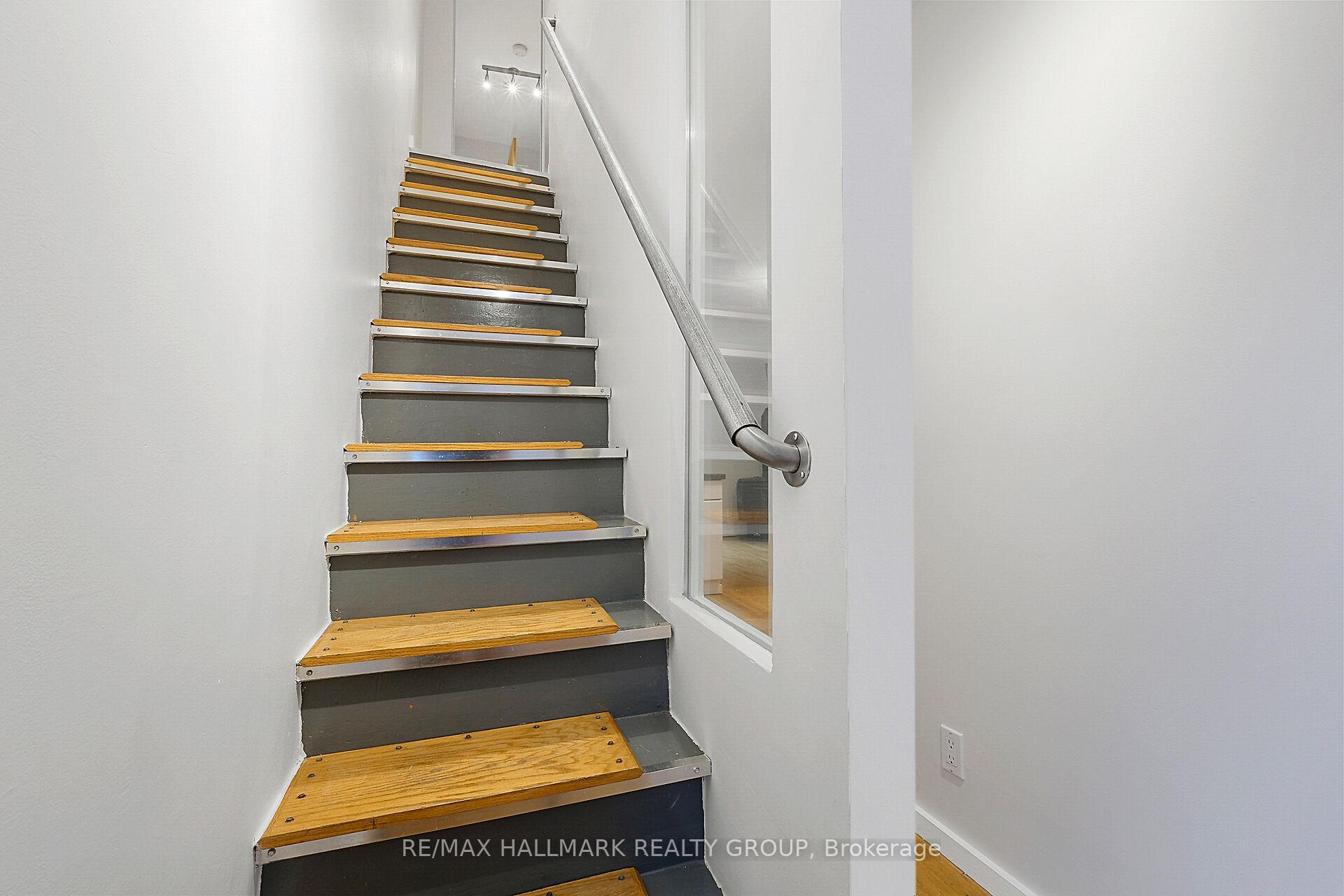 Photo 25 of 1 Taylor Lane, Ottawa, New Edinburgh — HOMEH