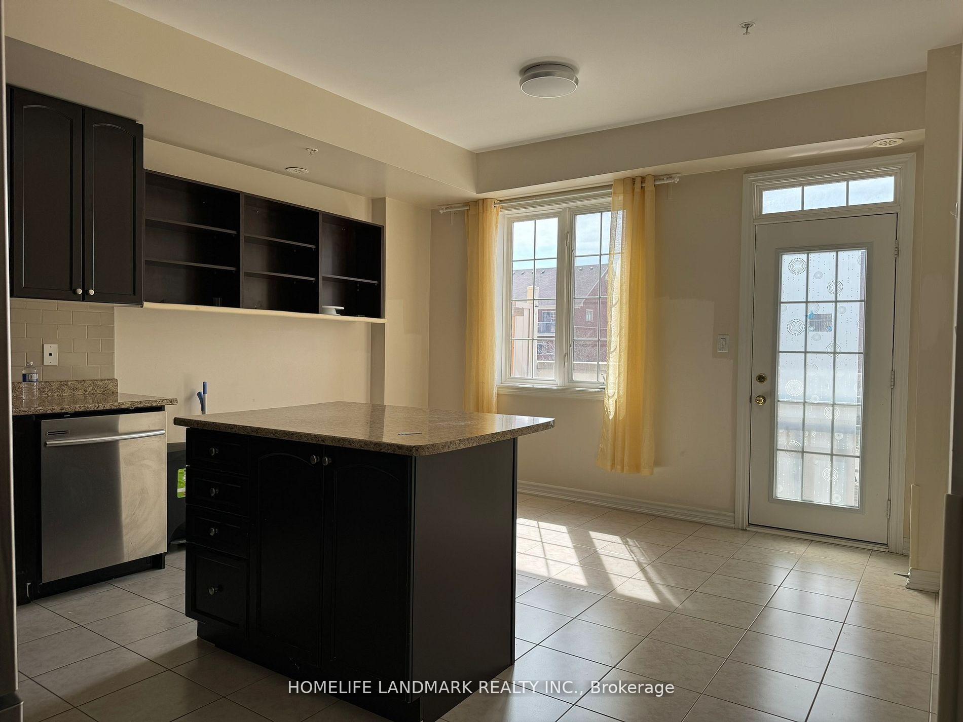 Photo 7 of 13 Cathedral High Street, Markham, Cathedraltown — HOMEH
