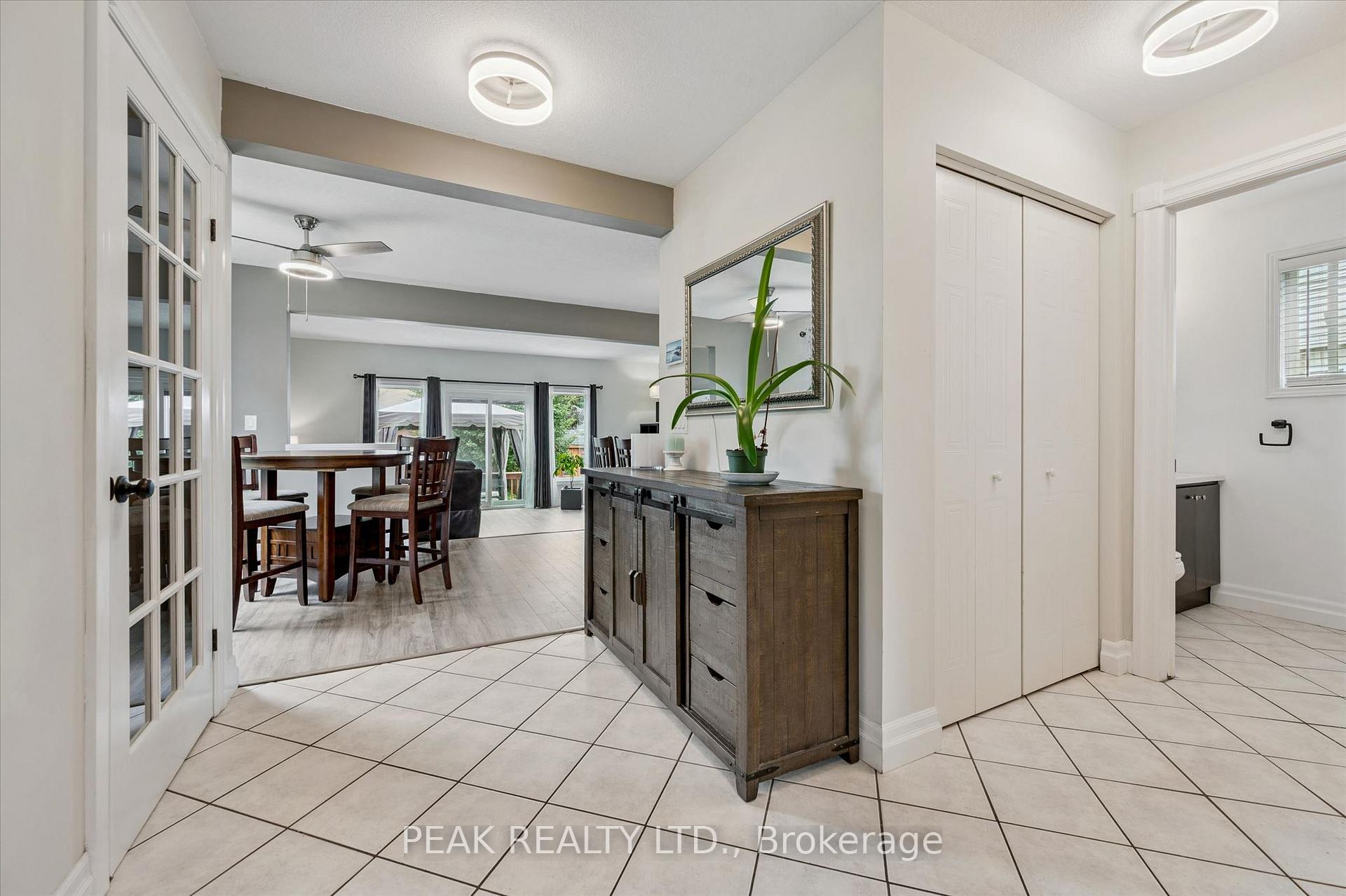 Photo 6 of 183 Dalecroft Place, Waterloo, Columbia Forest — HOMEH