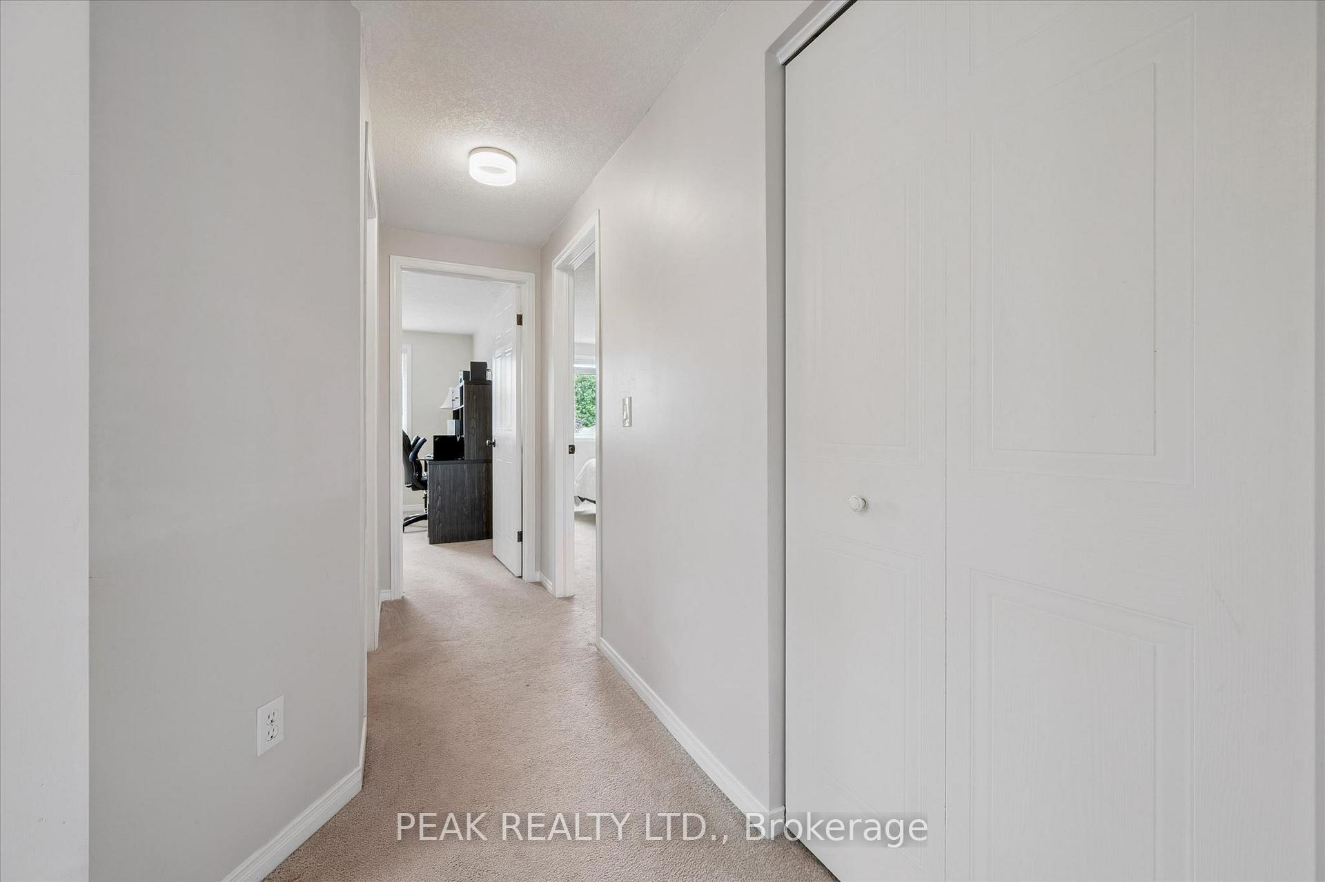 Photo 20 of 183 Dalecroft Place, Waterloo, Columbia Forest — HOMEH
