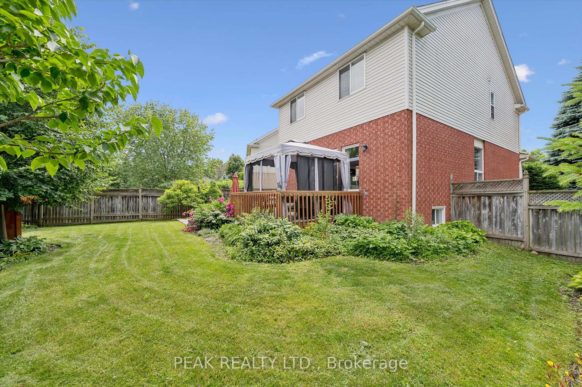 Photo 36 of 183 Dalecroft Place, Waterloo, Columbia Forest — HOMEH