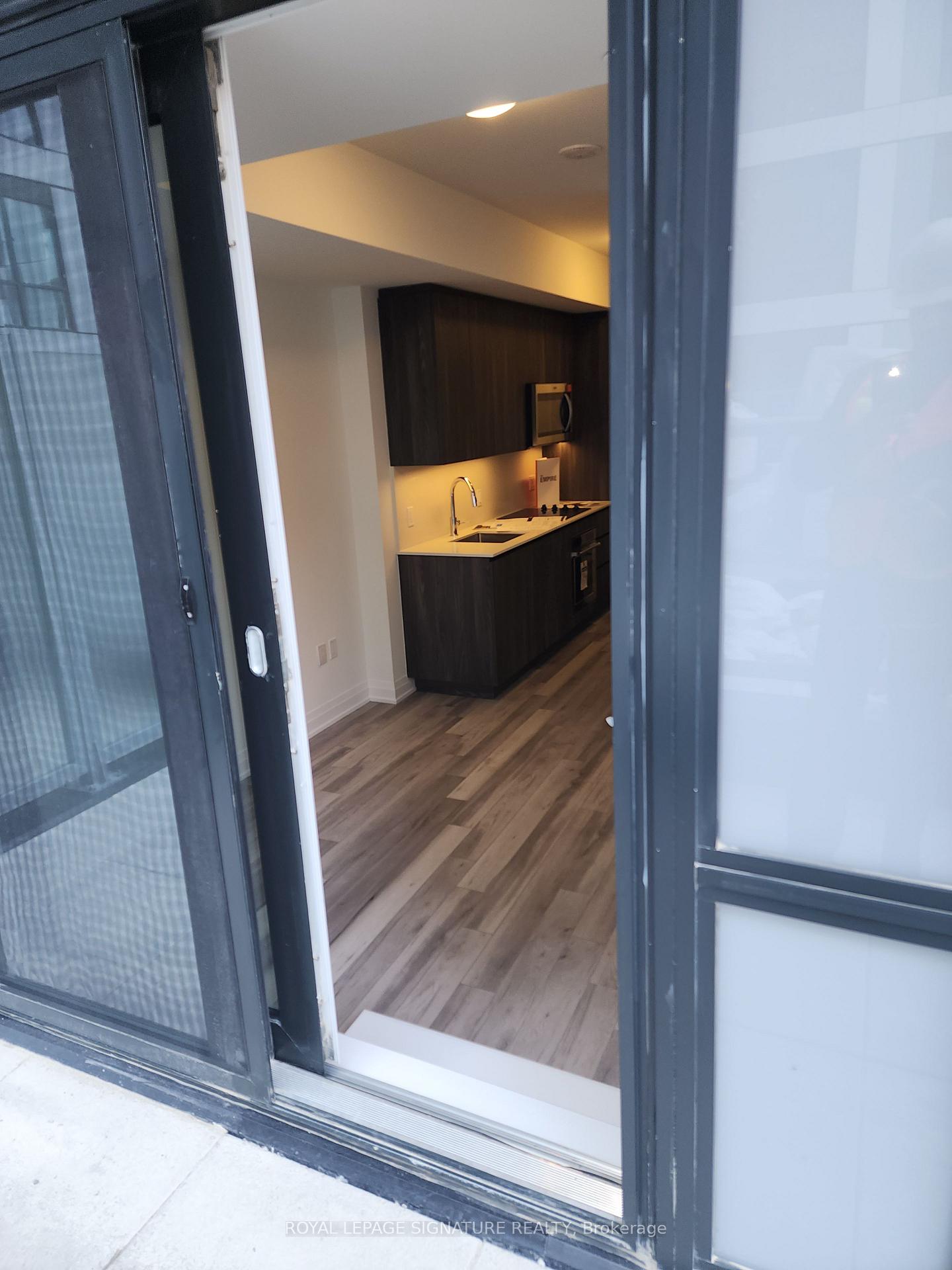 Photo 4 of Unit 308, 15 Richardson Street, Toronto, Waterfront Communities — HOMEH