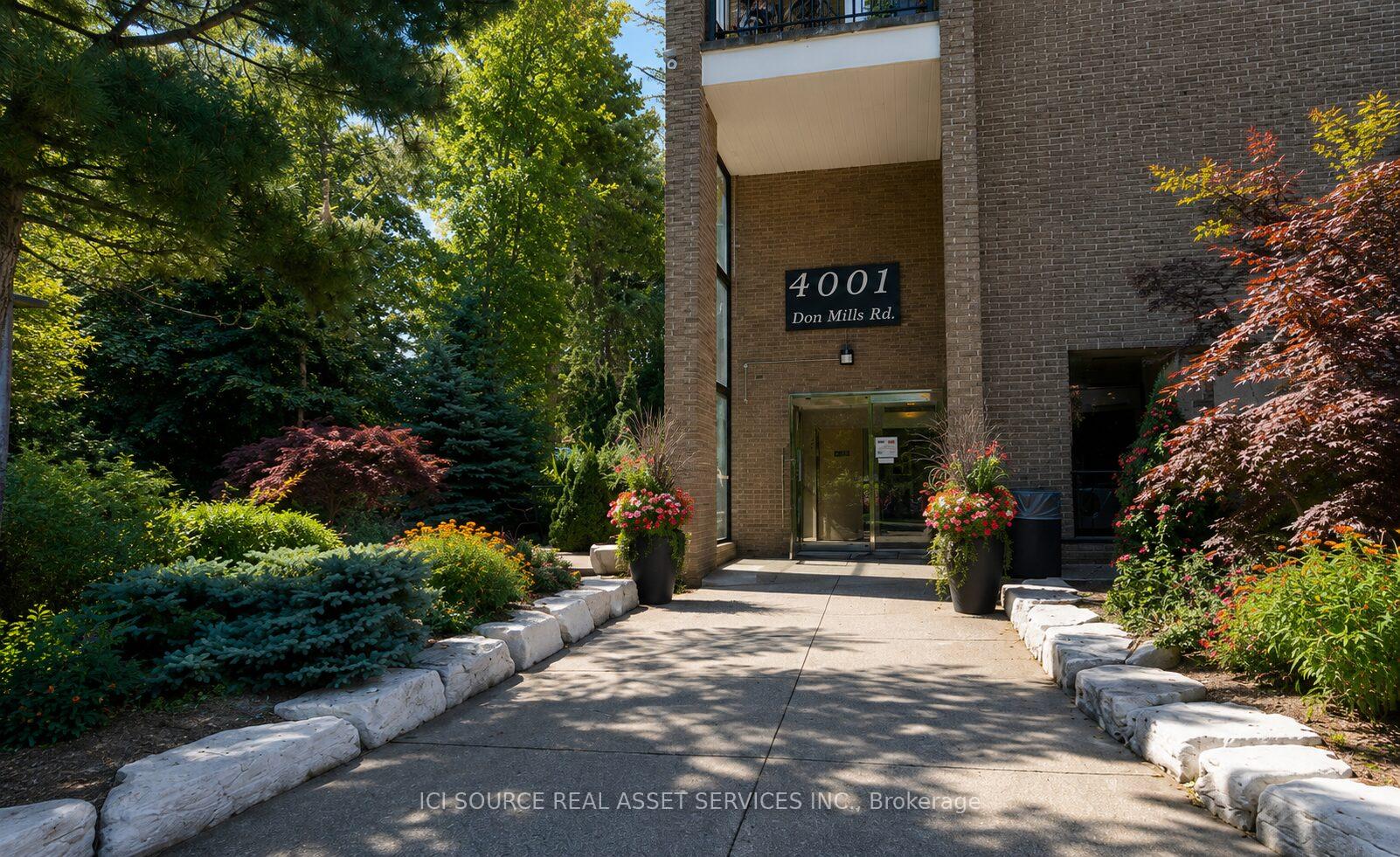 Front of Unit 127, 4001 Don Mills Road