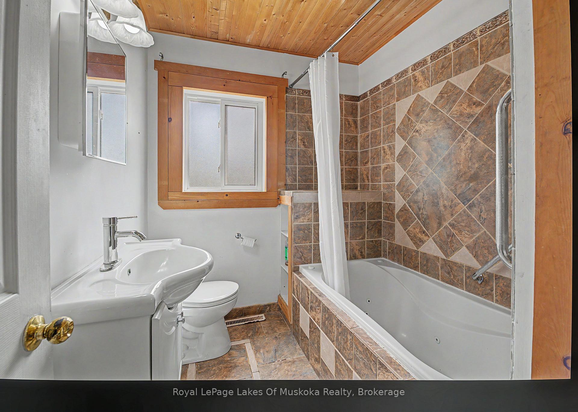 Photo 16 of 34 Queen Street, Sundridge — HOMEH
