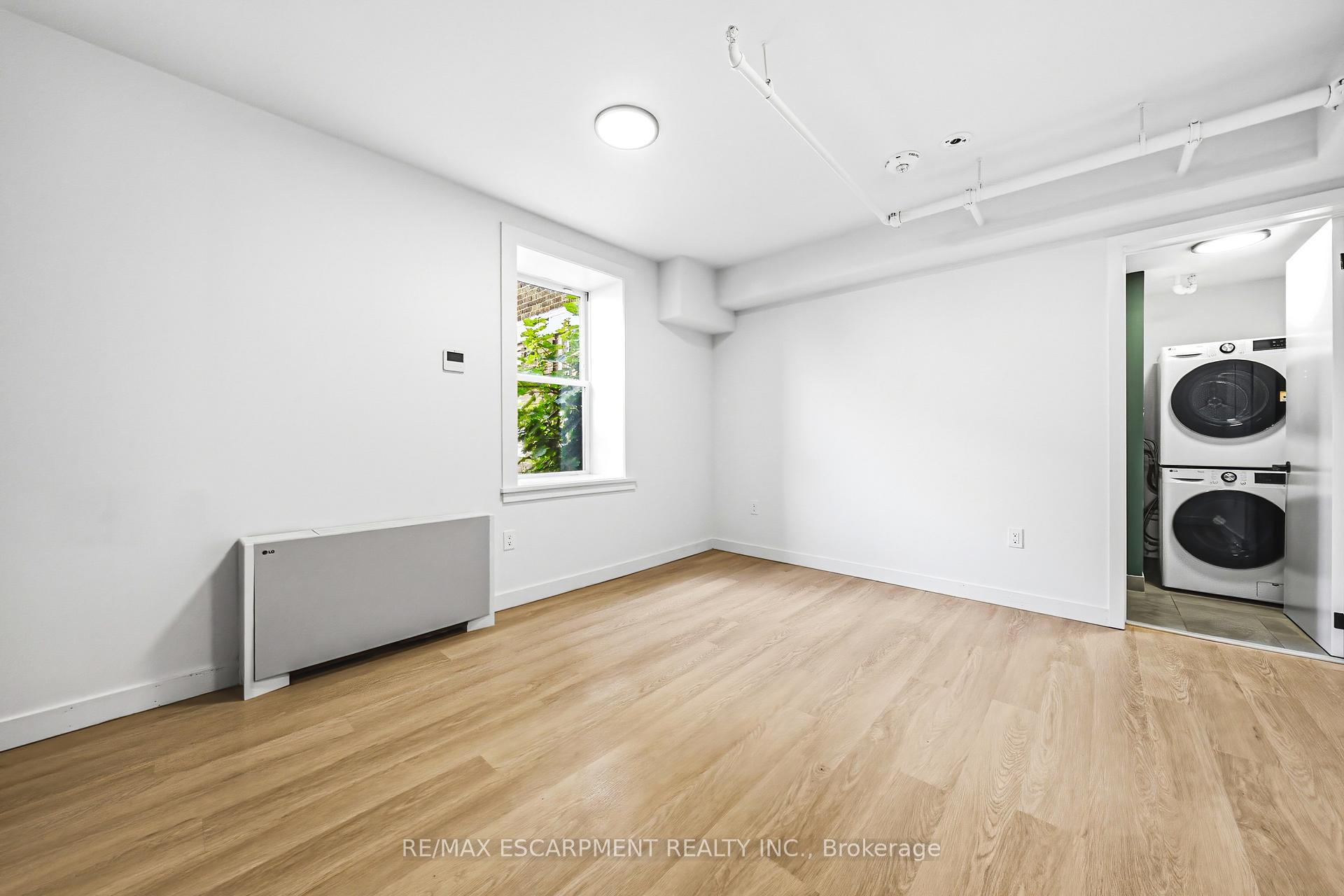Photo 4 of Unit 104, 325 James Street S, Hamilton, Corktown — HOMEH