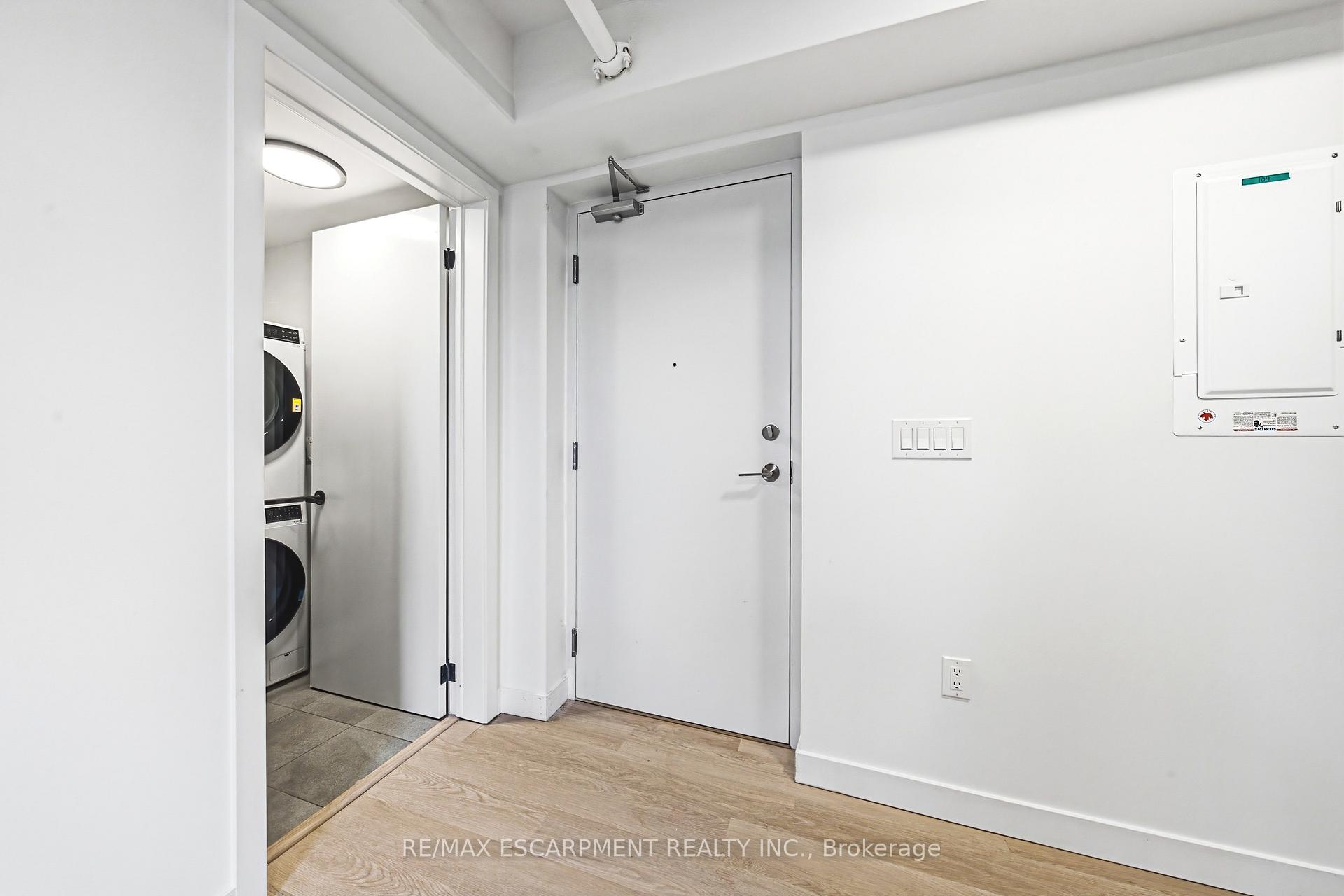 Photo 7 of Unit 104, 325 James Street S, Hamilton, Corktown — HOMEH