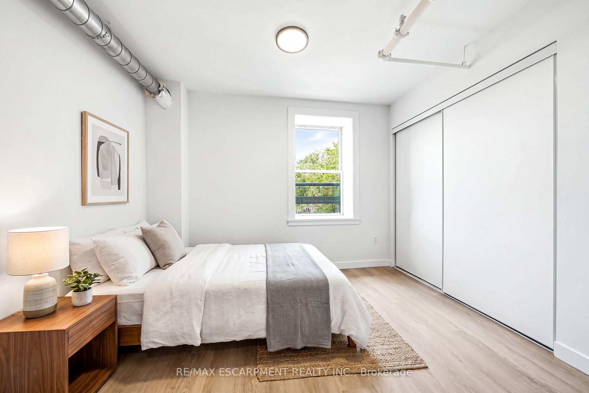 Photo 5 of Unit 103, 325 James Street S, Hamilton, Corktown — HOMEH
