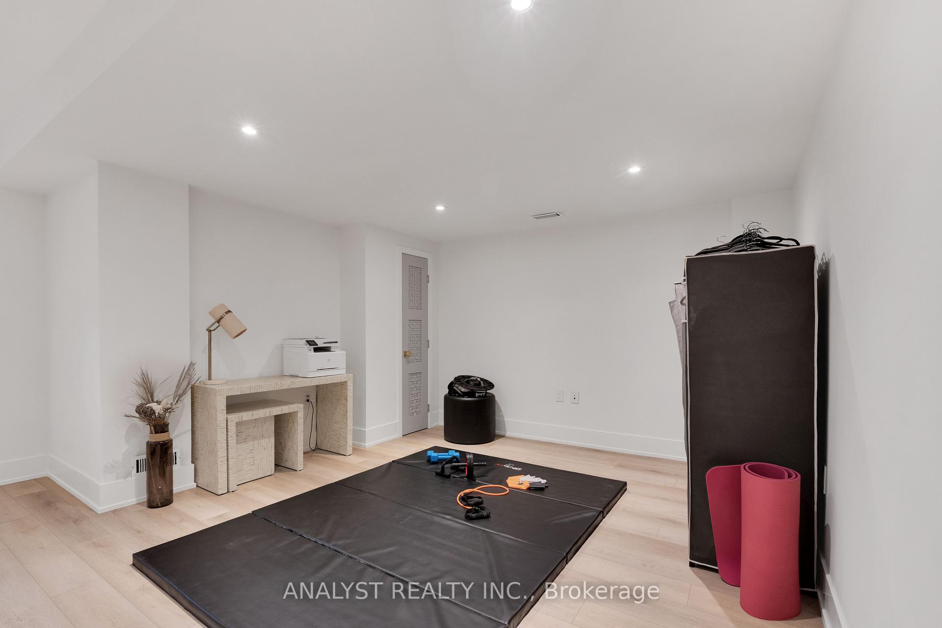 Photo 34 of 29 Bindertwine Boulevard, Vaughan, Kleinburg — HOMEH