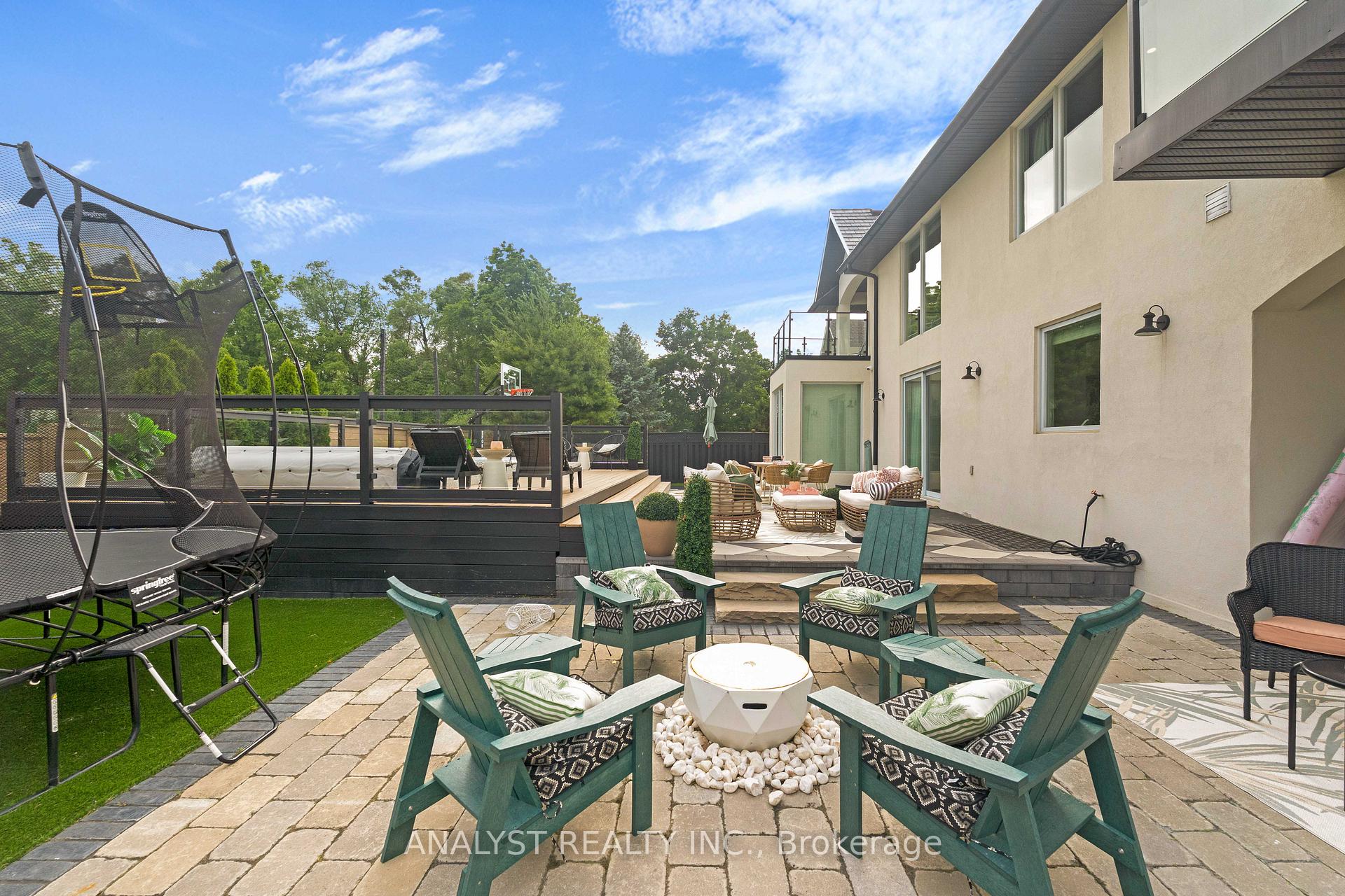 Photo 43 of 29 Bindertwine Boulevard, Vaughan, Kleinburg — HOMEH