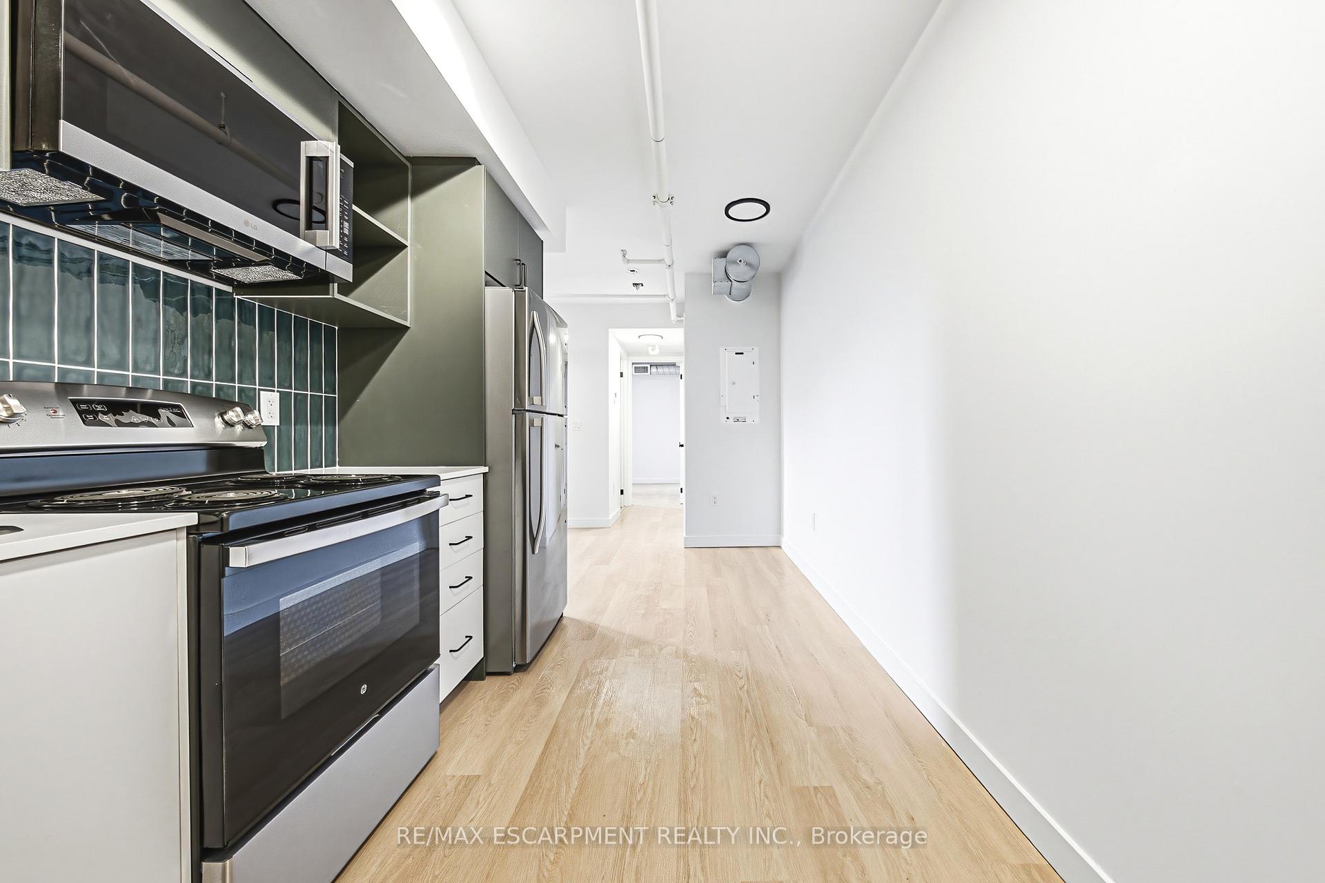 Photo 3 of Unit 105, 325 James Street S, Hamilton, Corktown — HOMEH