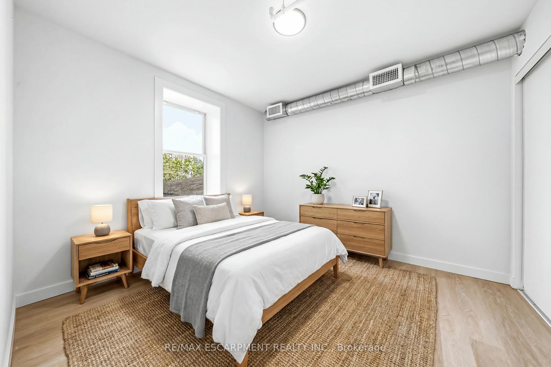 Photo 6 of Unit 105, 325 James Street S, Hamilton, Corktown — HOMEH