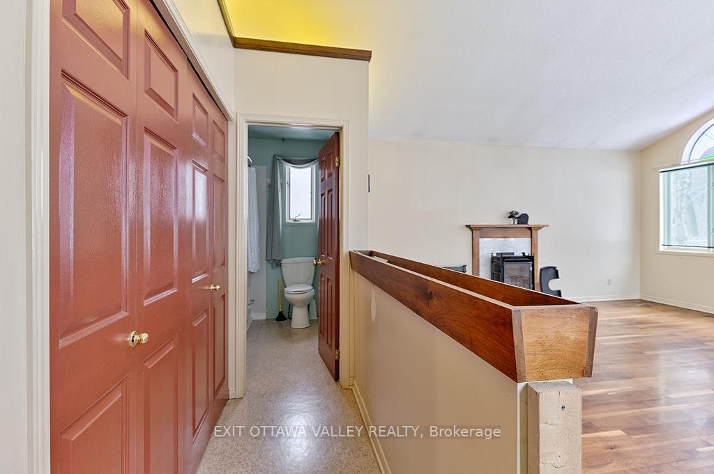 Photo 15 of 415 Trafalgar Road, Pembroke, Pembroke — HOMEH