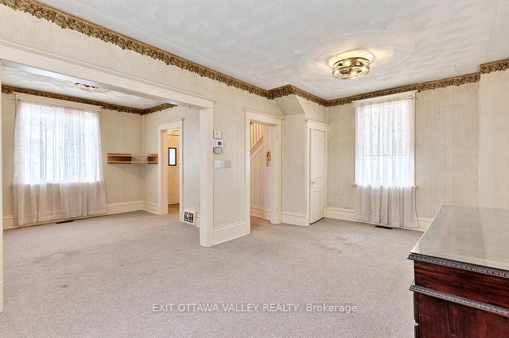 Photo 18 of 415 Trafalgar Road, Pembroke, Pembroke — HOMEH