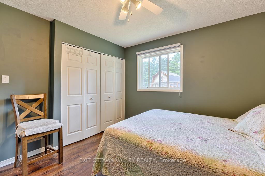 Photo 21 of 314 Carla Street, Petawawa, Petawawa — HOMEH
