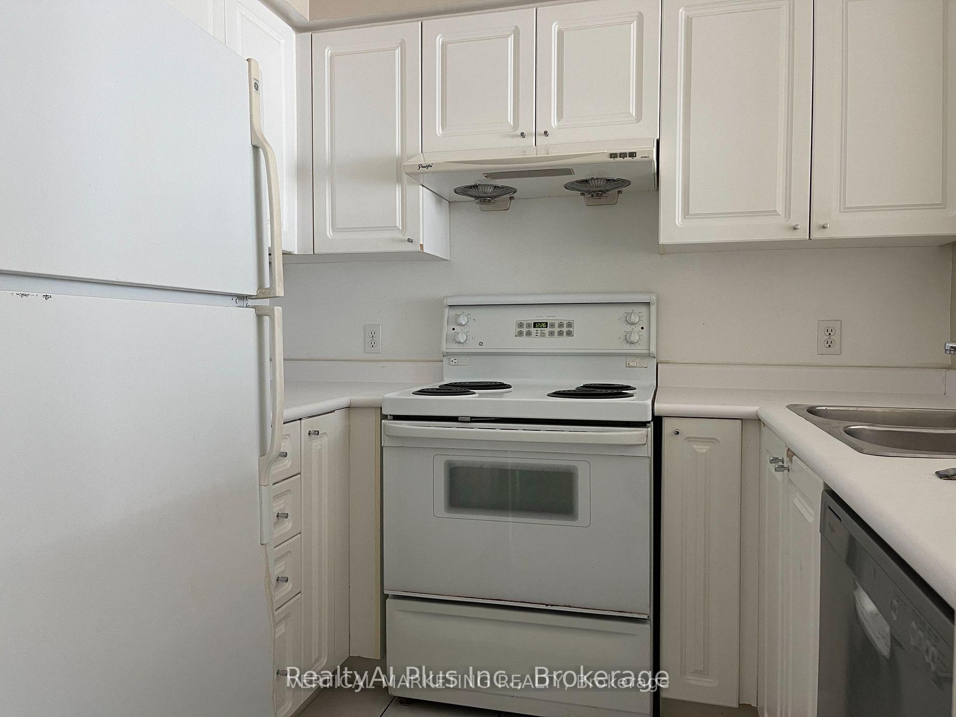 Photo 5 of Unit 701, 11 Lee Centre Drive, Scarborough, Woburn — HOMEH