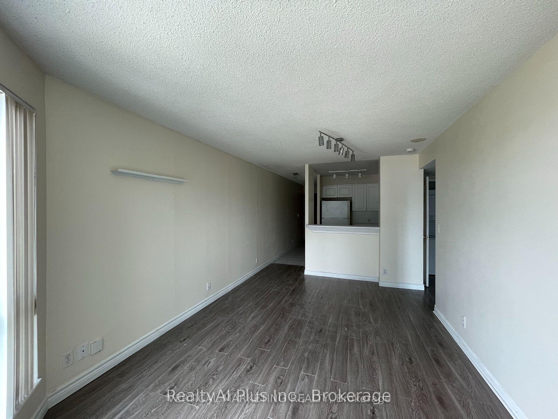 Photo 7 of Unit 701, 11 Lee Centre Drive, Scarborough, Woburn — HOMEH