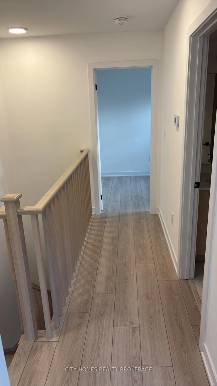 Photo 8 of Unit 11, 527 Big Bay Point Road, Barrie, Painswick South — HOMEH
