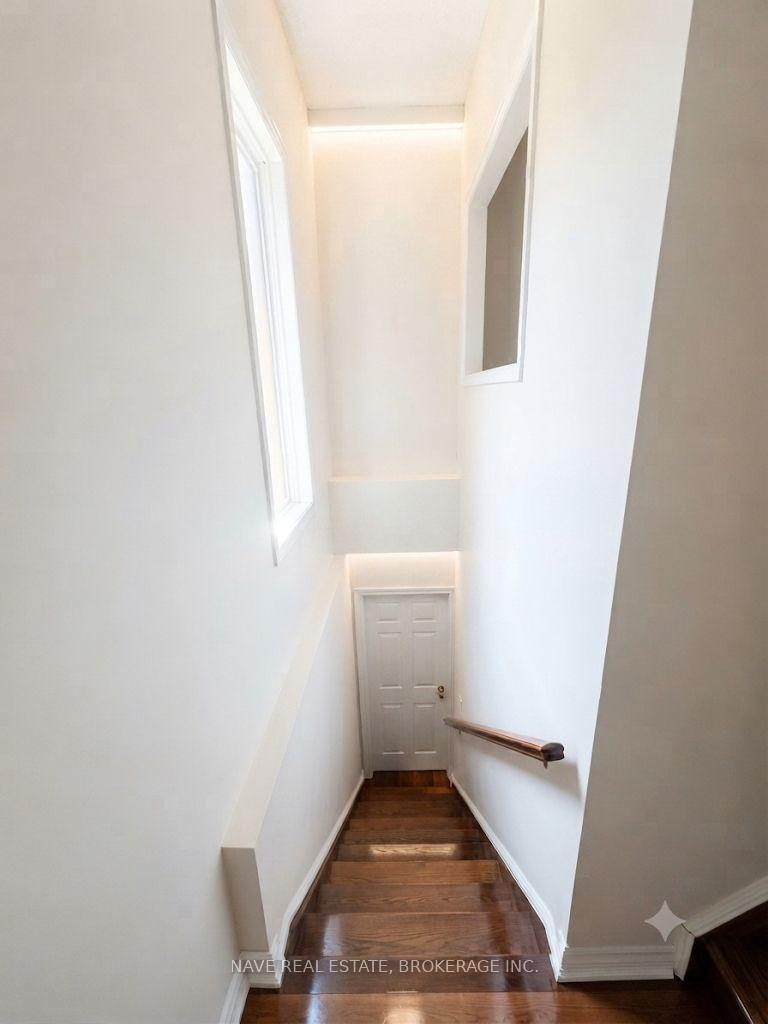 Photo 4 of Unit Basement, 101 Naughton Drive, Richmond Hill, Westbrook — HOMEH