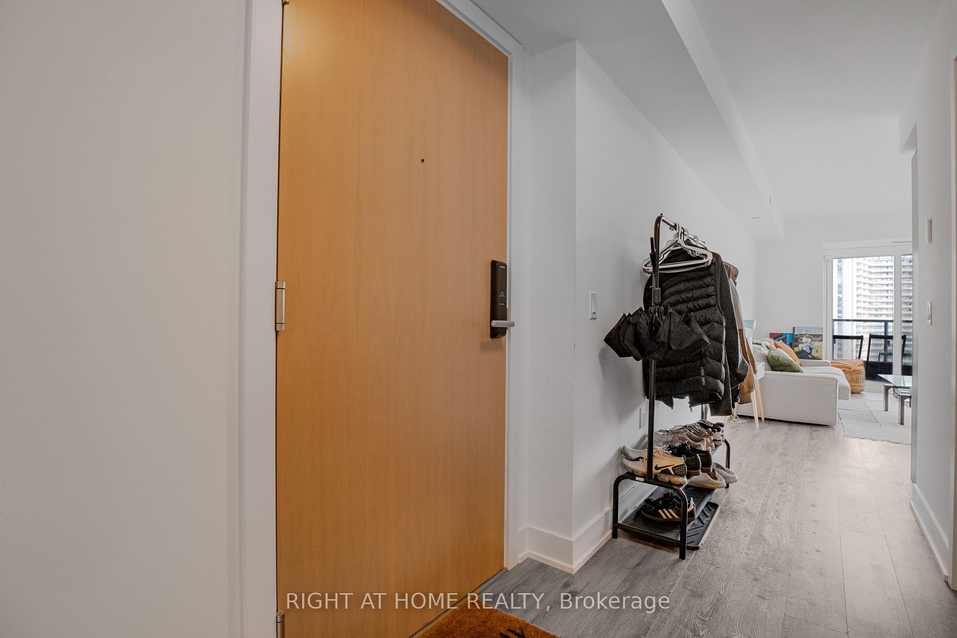 Photo 23 of Unit 1922, 585 Bloor Street E, Toronto, North St. James Town — HOMEH
