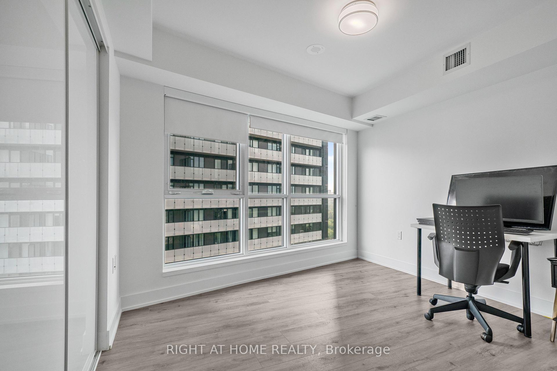 Photo 14 of Unit 1922, 585 Bloor Street E, Toronto, North St. James Town — HOMEH