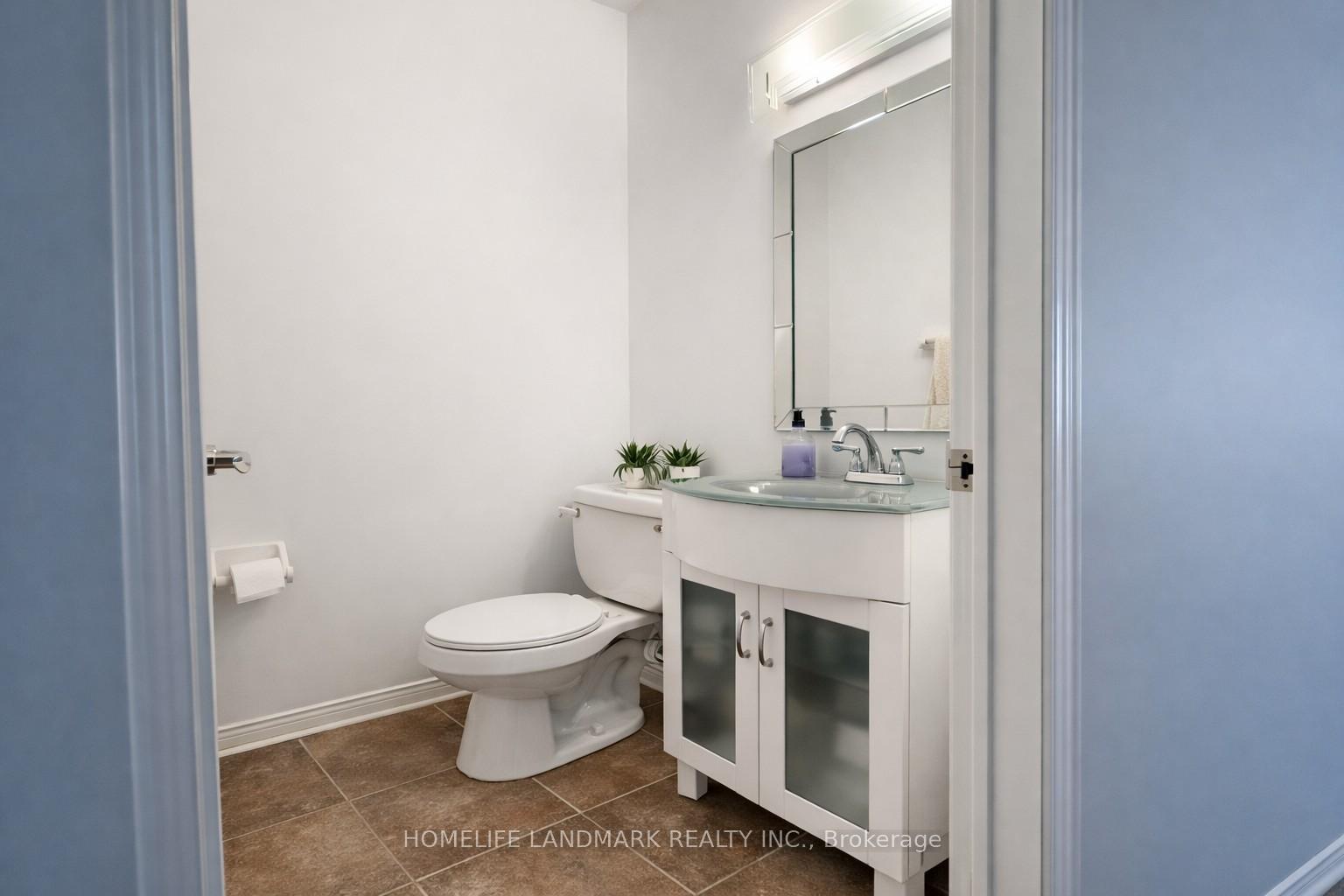 Photo 11 of 152 Mavrinac Boulevard, Aurora, Bayview Northeast — HOMEH