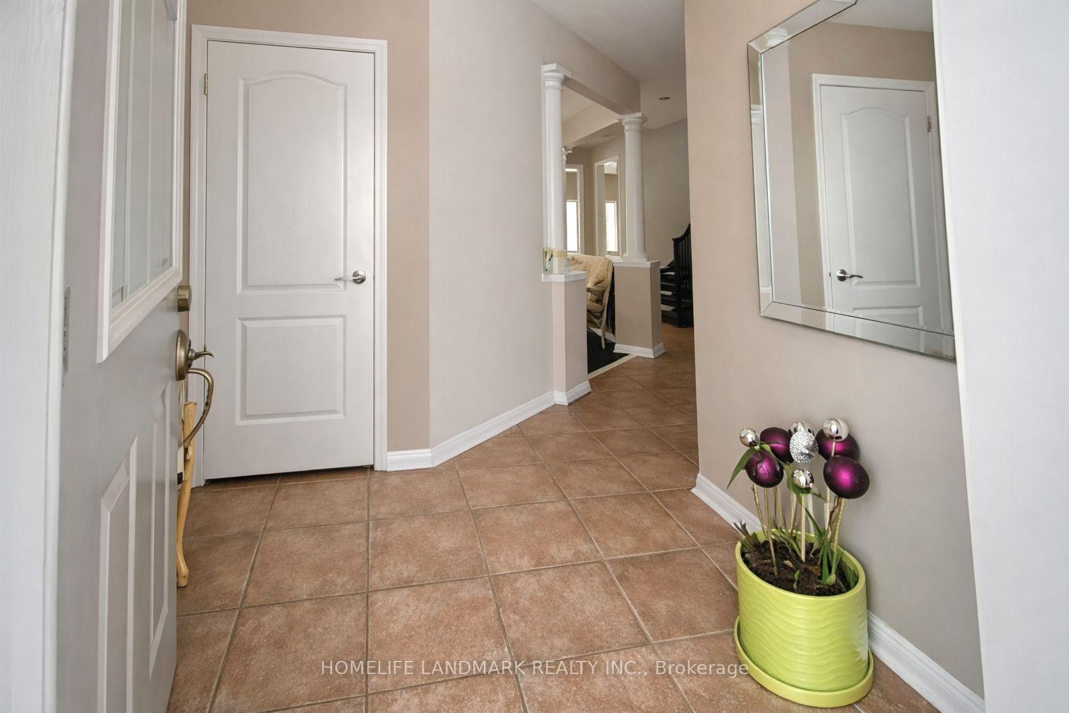 Photo 13 of 152 Mavrinac Boulevard, Aurora, Bayview Northeast — HOMEH