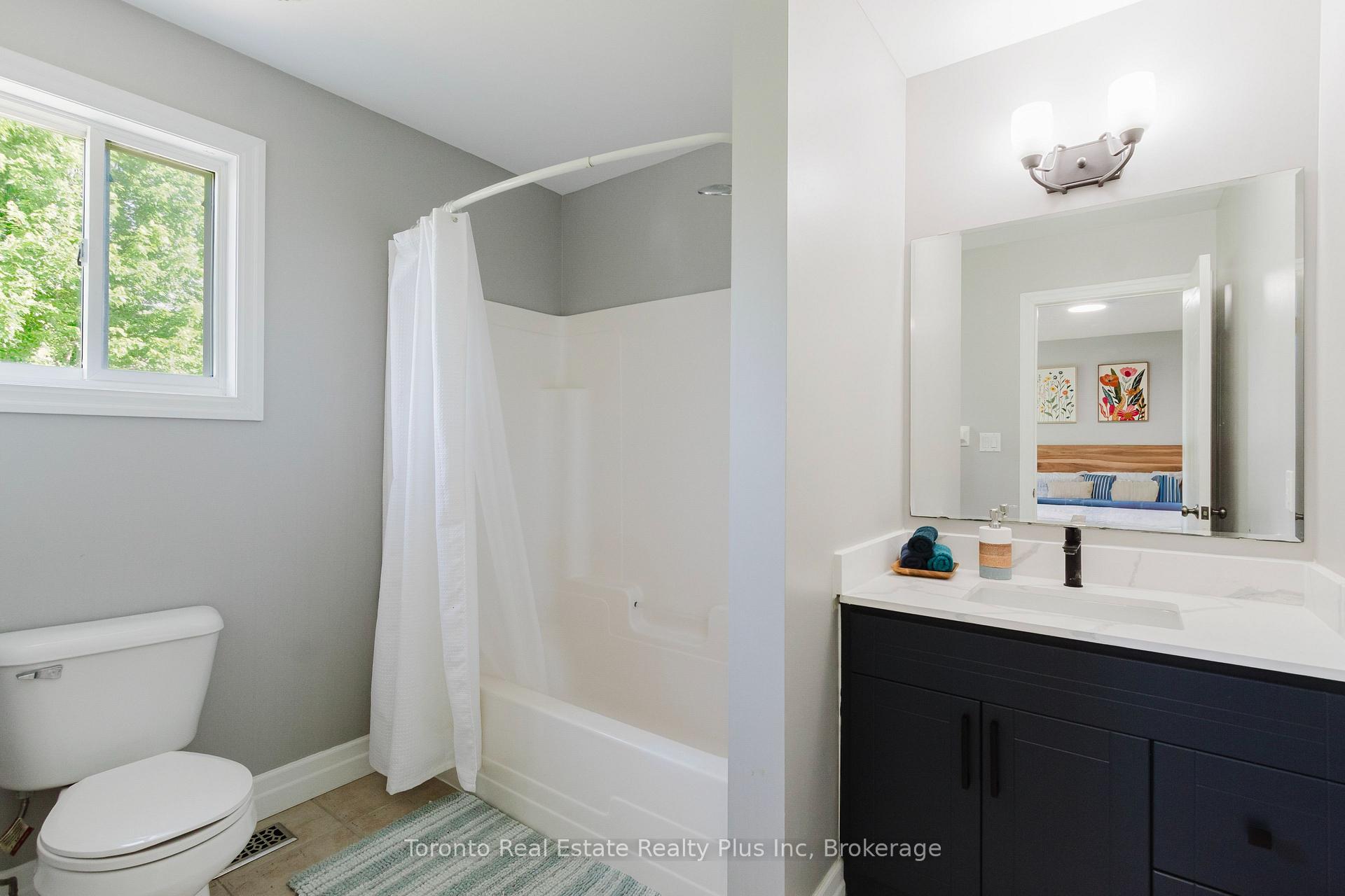 Photo 30 of 597 Little Dover Crescent E, Waterloo, Colonial Acres — HOMEH