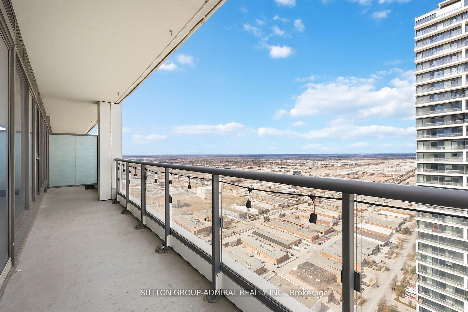 Photo 16 of Unit 5002, 5 Buttermill Avenue, Vaughan, Vaughan Corporate Centre — HOMEH