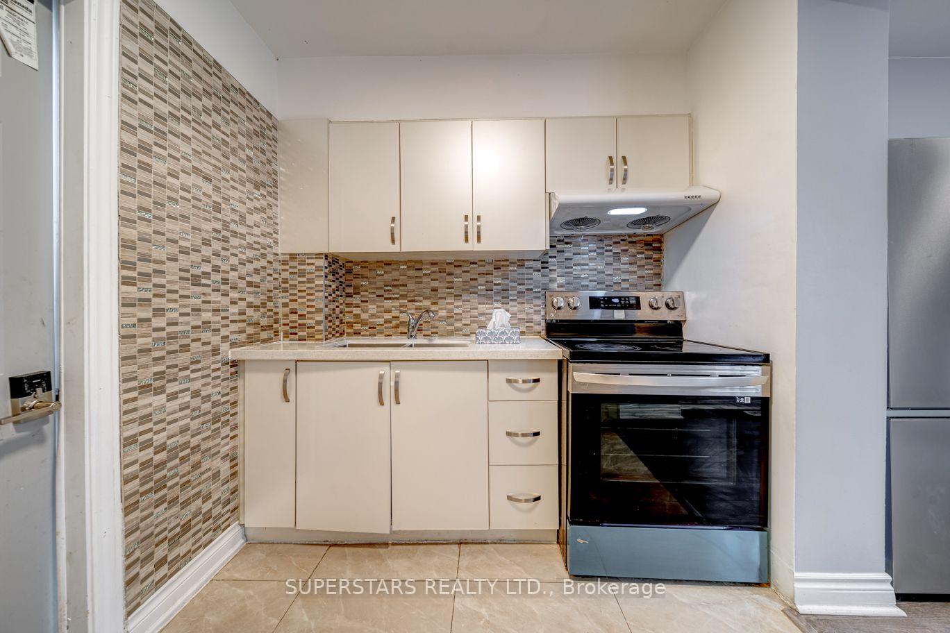 Photo 10 of 1587 Dufferin Street W, Toronto, Corso Italia-Davenport — HOMEH