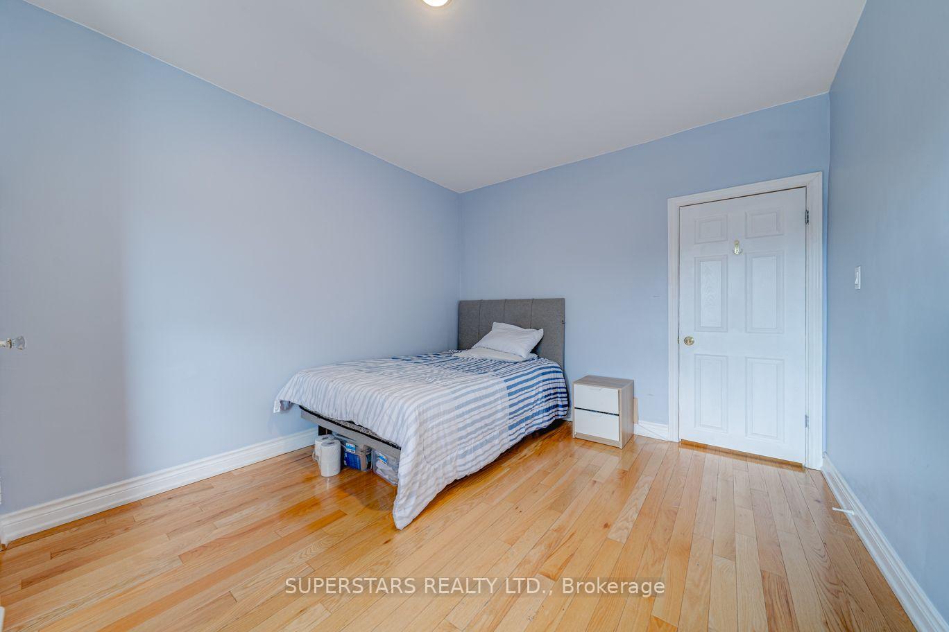 Photo 13 of 1587 Dufferin Street W, Toronto, Corso Italia-Davenport — HOMEH